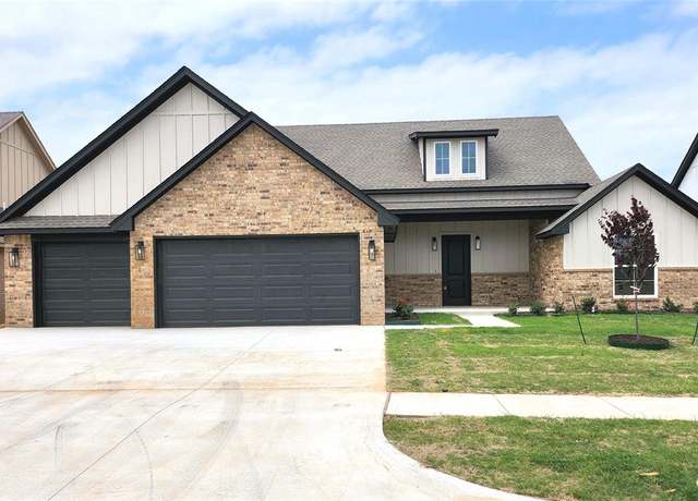 Property at 11613 NW 103rd St, Yukon, OK 73099, 4 beds, 3 baths