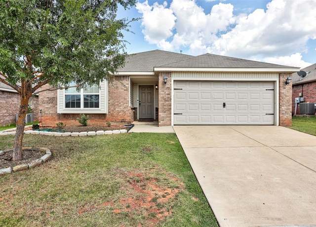 Property at 9608 Ella Ln, Moore, OK 73160, 3 beds, 2 baths