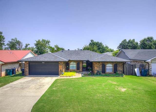 Property at 10020 Carnie Cir, Yukon, OK 73099, 3 beds, 2 baths