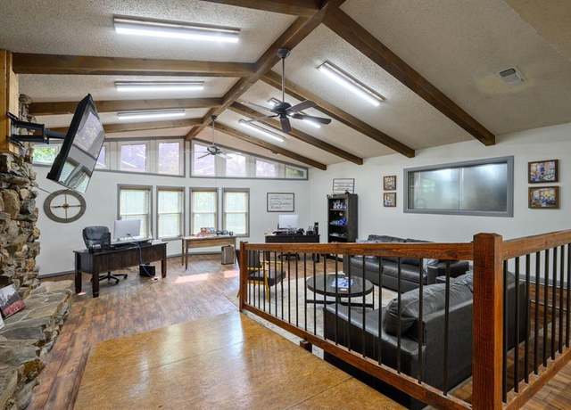 Property at 141 Wildwood Trl, Broken Bow, OK 74728, 3 beds, 2 baths