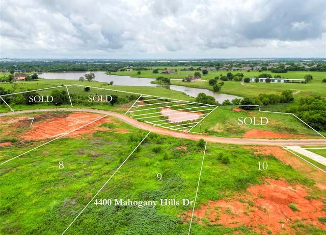 Property at 4400 Mahogany Hills Dr, Moore, OK 73160