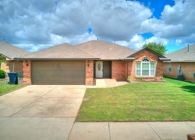 Property at 11629 SW 11th St, Yukon, OK 73099, 3 beds, 2 baths