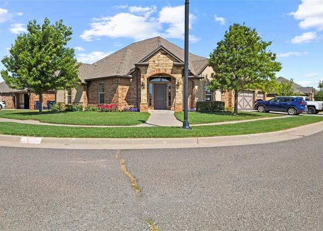 Property at 11201 SW 37th St, Mustang, OK 73064, 4 beds, 2 baths