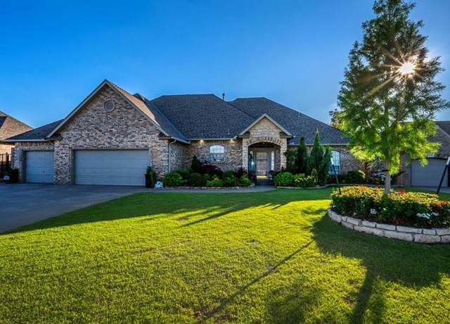 Property at 13713 Hillahay Dr, Oklahoma City, OK 73170, 3 beds, 2.5 baths