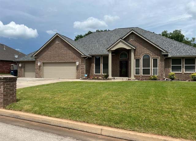 Property at 4609 N Gracelann St, Shawnee, OK 74804, 3 beds, 2.5 baths