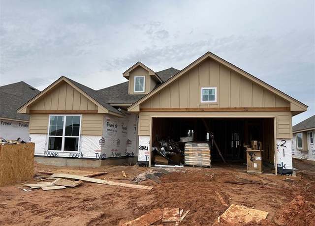 Property at 2521 NW 196th St, Edmond, OK 73012, 3 beds, 2 baths