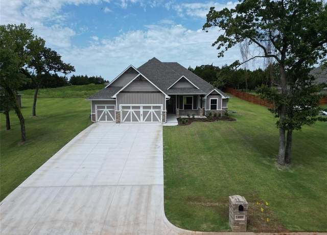 Property at 14009 Magnolia Ln, Edmond, OK 73049, 5 beds, 3 baths