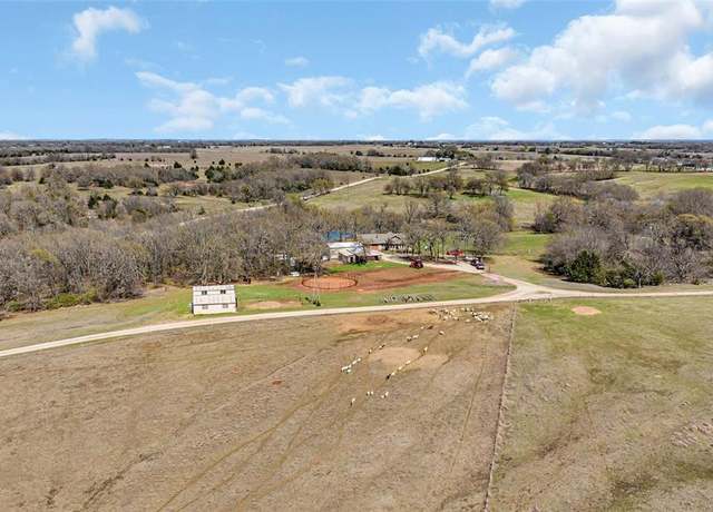 Property at 49304 E CR 1580 Rd, Stratford, OK 74872, 5 beds, 2 baths