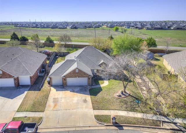Property at 2036 SW 33rd St, Moore, OK 73170, 3 beds, 2 baths