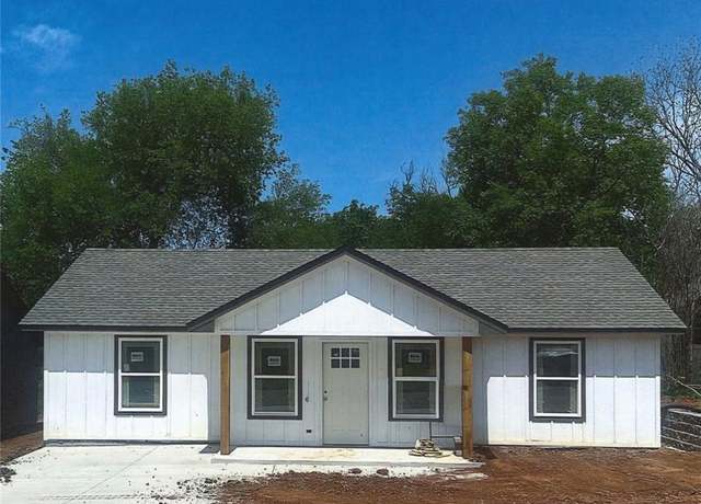 Property at 1322 E Margaret St, Shawnee, OK 74801, 2 beds, 2 baths