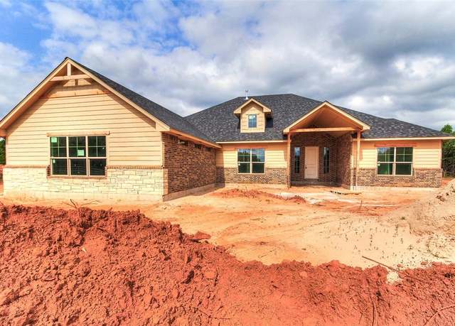 Property at 11573 Ward Rd, Edmond, OK 73034, 4 beds, 3 baths