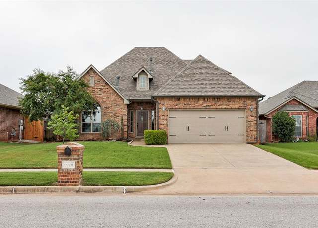 Property at 2228 NW 159th Ter, Edmond, OK 73013, 3 beds, 2.5 baths