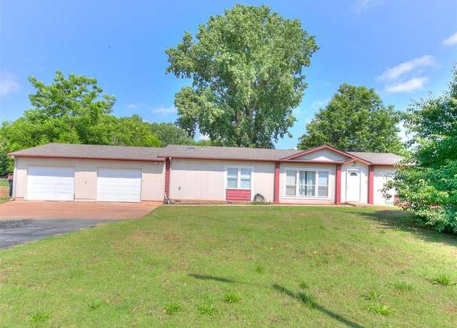 Property at 12325 Spring Meadows Rd, Yukon, OK 73099, 3 beds, 2 baths