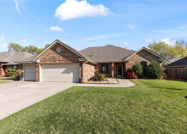 Property at 3609 Quail Springs Dr, Norman, OK 73072, 4 beds, 4 baths