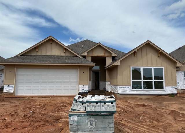 Property at 2517 NW 196th St, Edmond, OK 73012, 3 beds, 2 baths