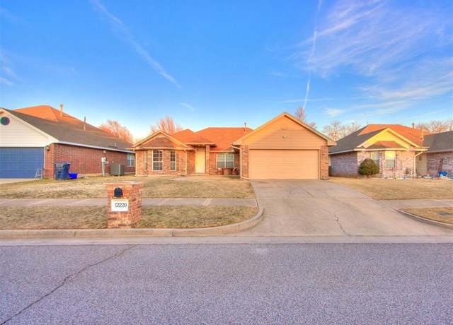 Property at 12220 S Land Ave, Oklahoma City, OK 73170, 3 beds, 2.5 baths