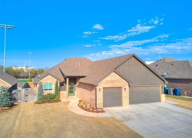 Property at 2301 Marjorie Ln, Yukon, OK 73099, 3 beds, 2 baths