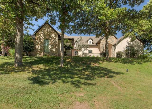Property at 14403 Bella Terra Way, Edmond, OK 73034, 4 beds, 3.5 baths