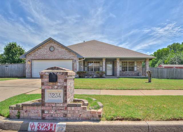 Property at 3234 SW 121 Ter, Oklahoma City, OK 73170, 4 beds, 2 baths
