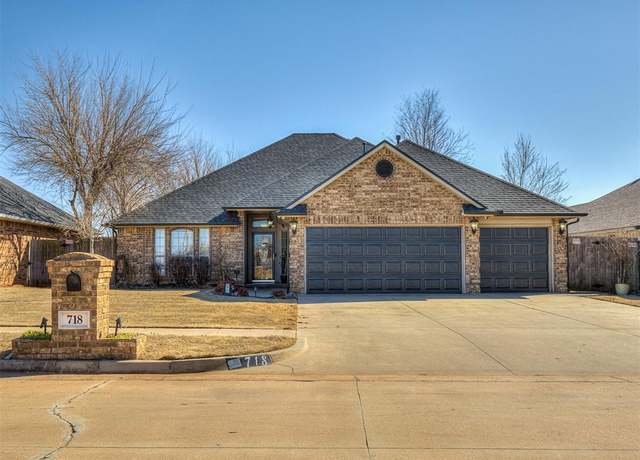 Property at 718 W Carson Dr, Mustang, OK 73064, 5 beds, 2 baths