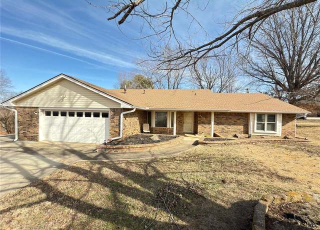 Property at 2610 Grounds Ave, Seminole, OK 74868, 3 beds, 2.5 baths