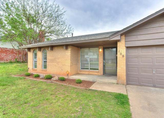 Property at 108 S 9th Street Cir, Chickasha, OK 73018, 3 beds, 1.5 baths