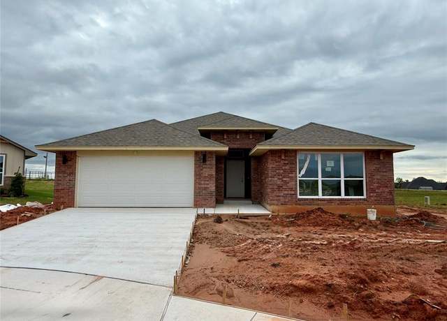 Property at 4112 Lynford Ln, Norman, OK 73026, 3 beds, 2 baths