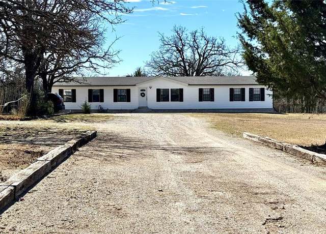 Property at 18900 SE 65th St, Newalla, OK 74857, 4 beds, 2 baths