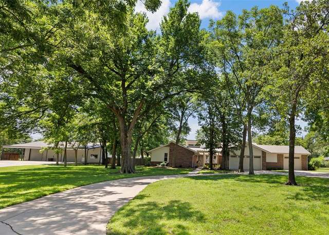 Property at 2 Terra Ln, Shawnee, OK 74804, 4 beds, 3 baths