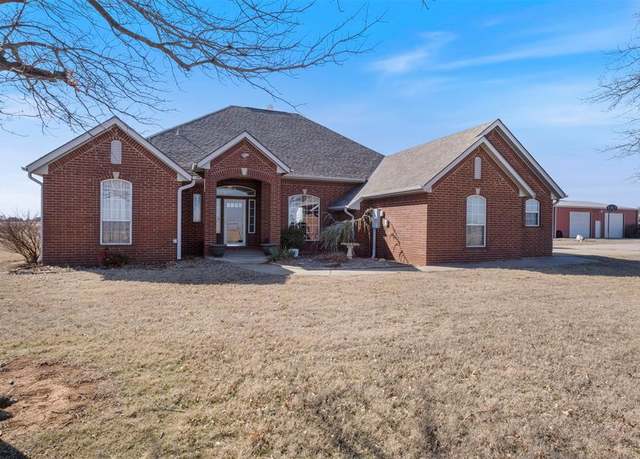 Property at 7011 NE Mustang Rd, Piedmont, OK 73078, 4 beds, 3.5 baths