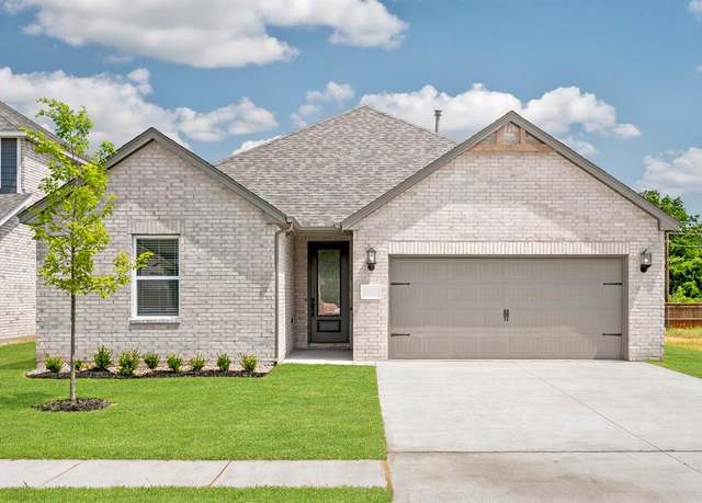 Property at 11825 SW 30th St, Yukon, OK 73099, 3 beds, 2 baths