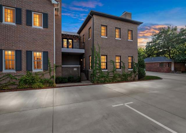 Property at 3105 Hickory Sign Post Rd Unit 34B, Oklahoma City, OK 73116, 2 beds, 2.5 baths