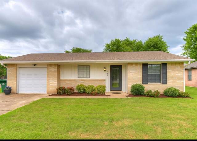 Property at 1703 Surrey Pl, Norman, OK 73071, 3 beds, 1 bath