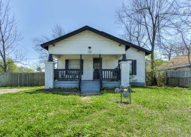 Property at 922 E Main St, Norman, OK 73071, 3 beds, 1 bath