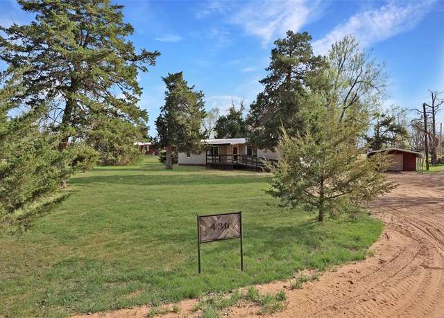 Property at 430 Murphy Dr, Crescent, OK 73028, 3 beds, 2 baths