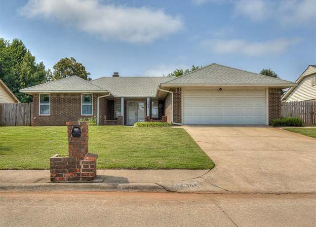 Property at 704 Park Dr, Yukon, OK 73099, 3 beds, 2 baths