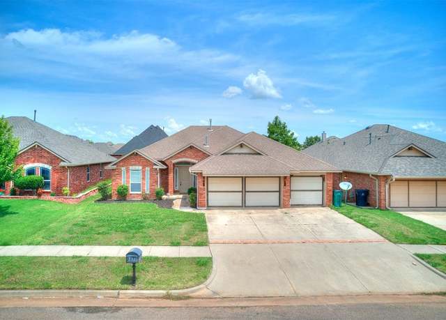 Property at 2321 NW 152nd St, Edmond, OK 73013, 4 beds, 2 baths