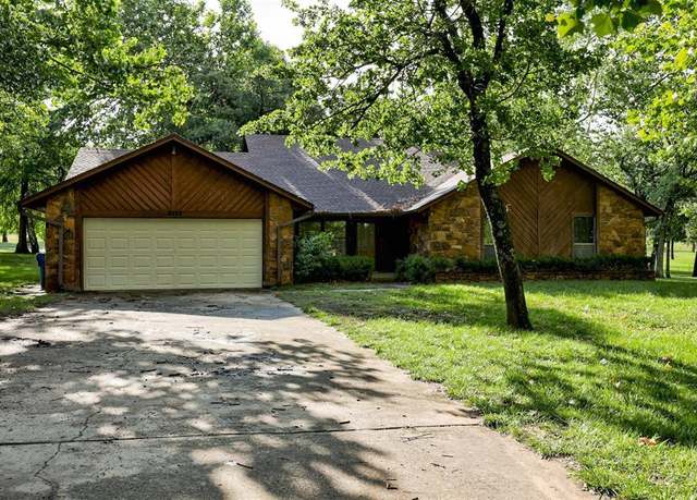 Property at 2350 Forest Oaks Dr, Choctaw, OK 73020, 3 beds, 2 baths