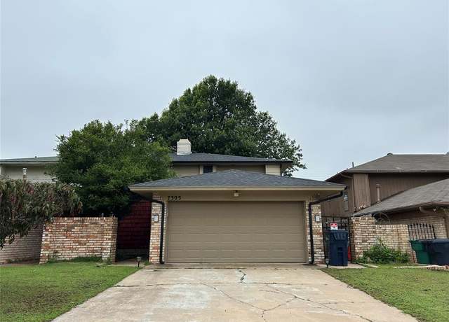 Property at 7303 Edenborough Dr, Oklahoma City, OK 73132, 2 beds, 2.5 baths