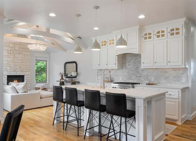 Property at 1517 Station St, Edmond, OK 73034, 3 beds, 3 baths