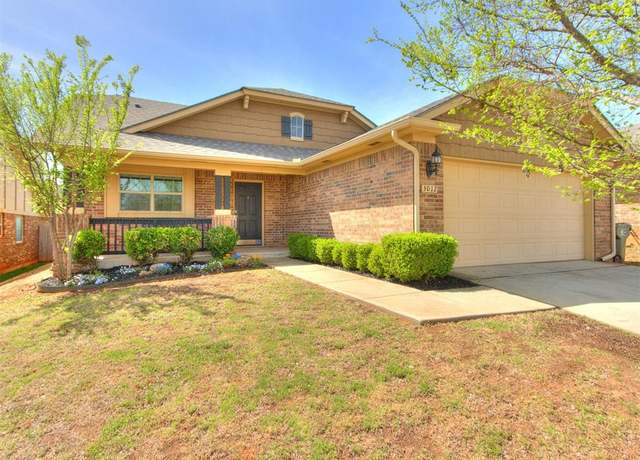 Property at 3012 Queenston Ave, Norman, OK 73071, 3 beds, 2 baths