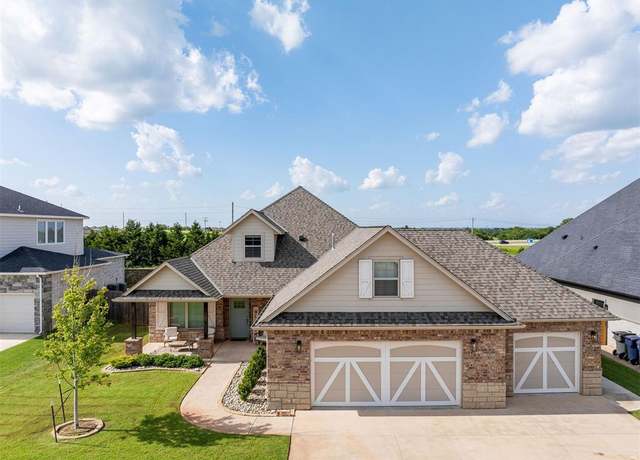 Property at 8913 NW 135th Pl, Oklahoma City, OK 73142, 3 beds, 2.5 baths