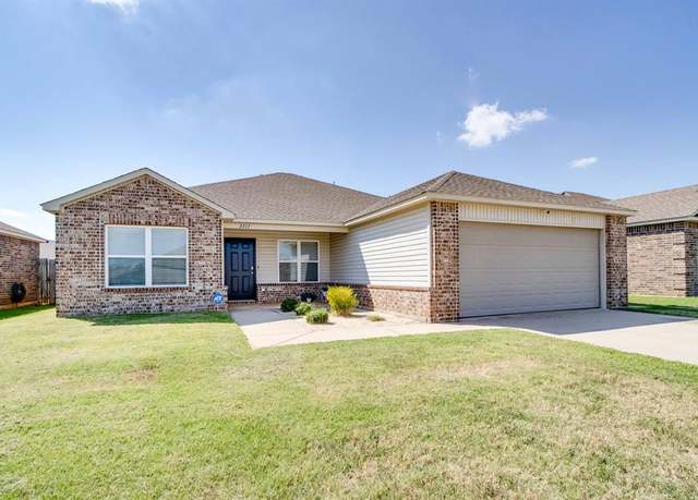 Property at 2217 Stella Rd, Yukon, OK 73099, 3 beds, 2 baths
