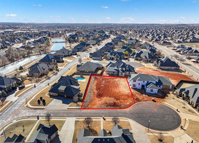 Property at 8332 NW 130th Cir, Oklahoma City, OK 73142