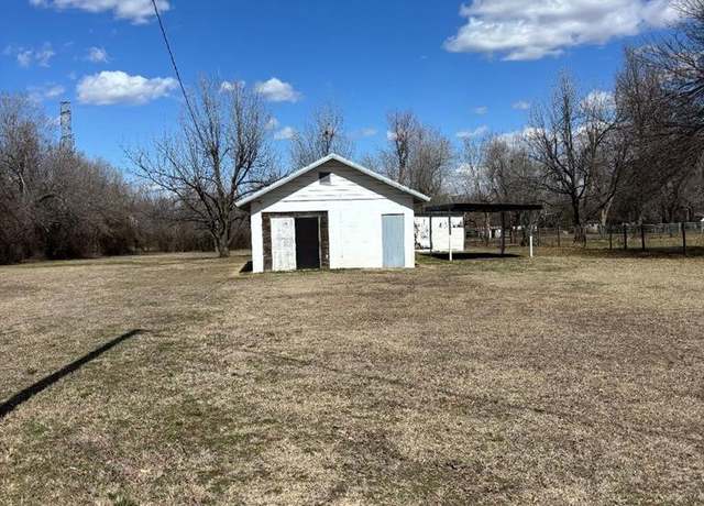 Property at 7905 NE 18 St, Midwest City, OK 73141, 1 bed, 1 bath