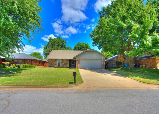 Property at 12501 SW 6th St, Yukon, OK 73099, 3 beds, 2 baths