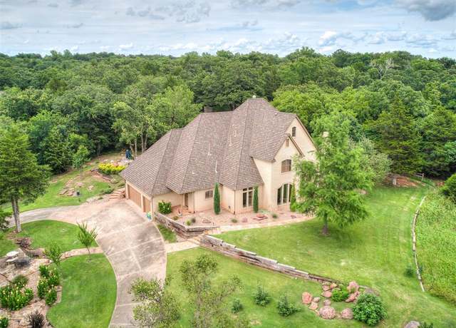 Property at 4320 Canaan Creek Rd #4, Edmond, OK 73034, 4 beds, 3.5 baths