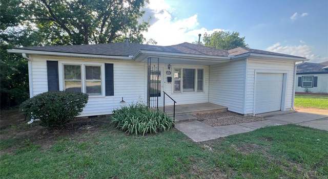 Photo of 414 N 1st St, Tecumseh, OK 74873