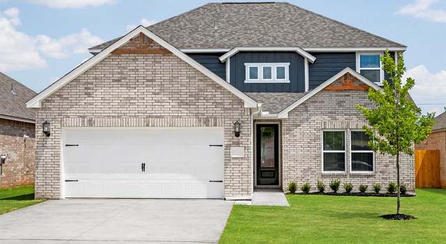 Photo of 3101 Aidyn Ct, Yukon, OK 73099