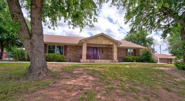 Photo of 324 S 4th St, Cyril, OK 73029